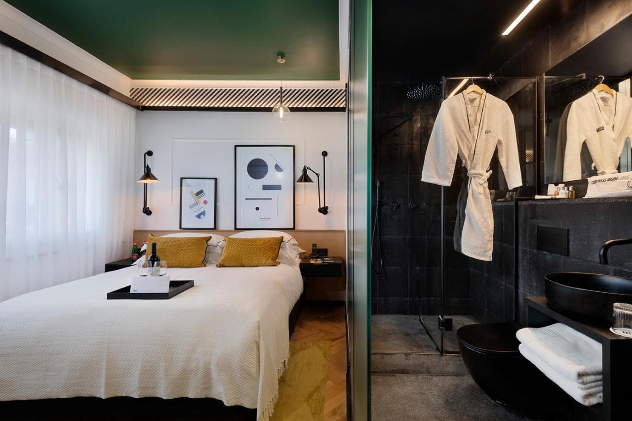 Theodor Rothschild Tel-Aviv Hotel ภายนอก รูปภาพ